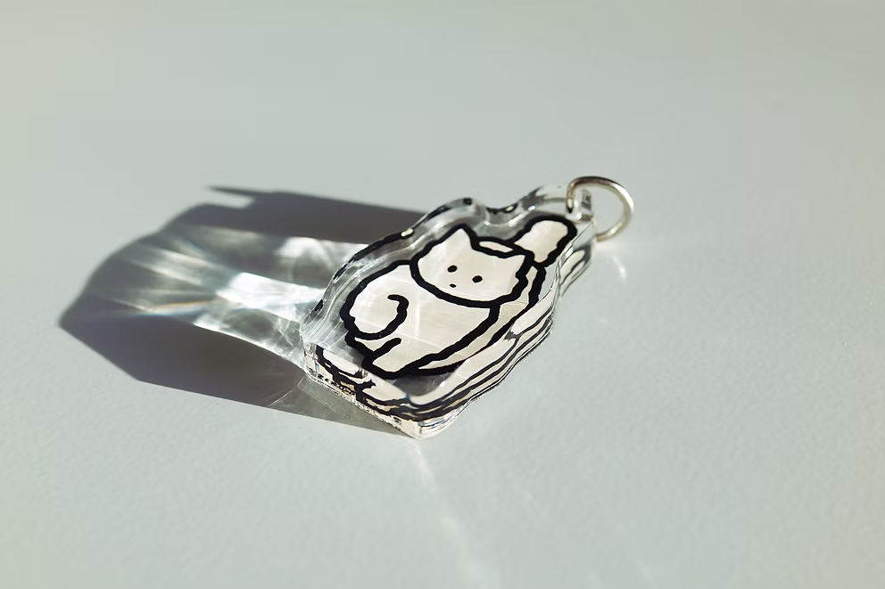 Cat 2 - White